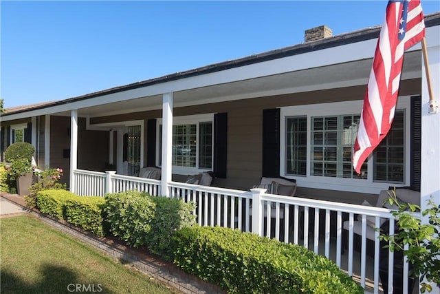832 Prima Vera Rd, Glendora, CA 91741 - view of side of home with covered porch and a chimney