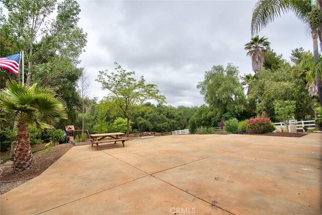 25919 Matlin Rd, Ramona, CA 92065 - view of patio / terrace
