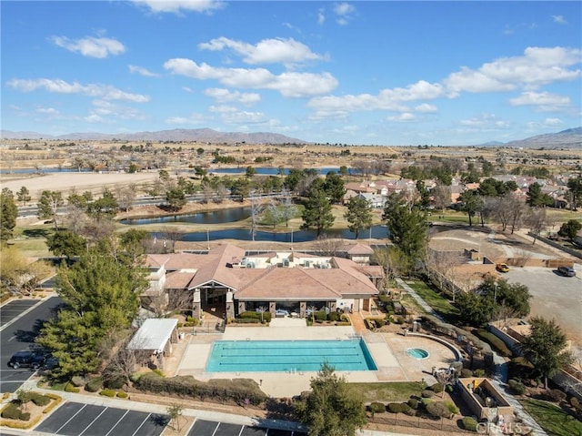 19128 Cedar Dr, Apple Valley, CA 92308 - bird's eye view of a pool and a water and mountain view