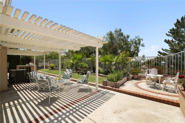 405 S Laureltree Dr, Anaheim Hills, CA 92808 - photo 36