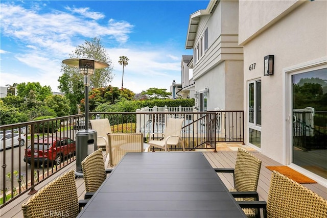617 Iris Ave, Corona Del Mar, CA 92625 - deck with outdoor dining area