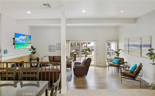 617 Iris Ave, Corona Del Mar, CA 92625 - living area featuring wood finished floors and recessed lighting