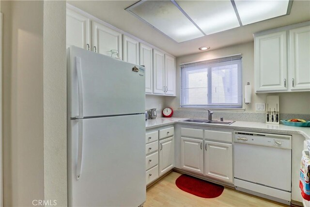 2384 Via Mariposa W Unit 2C, Laguna Woods, CA 92637 - photo 17