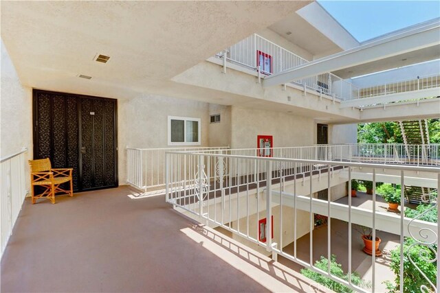2384 Via Mariposa W Unit 2C, Laguna Woods, CA 92637 - photo 34