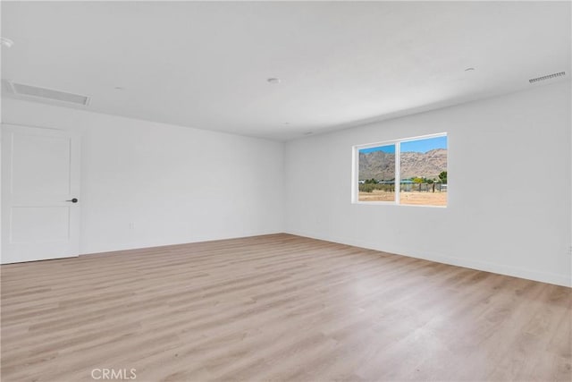 24925 Running Breeze Rd, Apple Valley, CA 92307 - photo 31