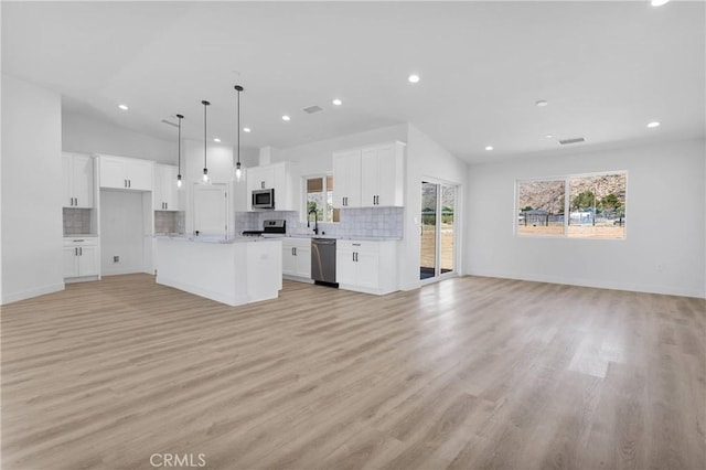 24925 Running Breeze Rd, Apple Valley, CA 92307 - photo 10