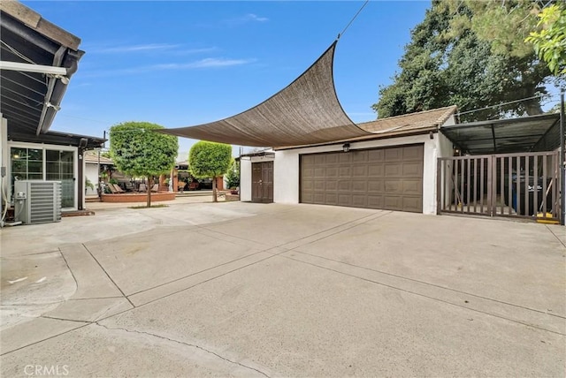 1115 E Sierra Madre Ave, Glendora, CA 91741 - garage with driveway