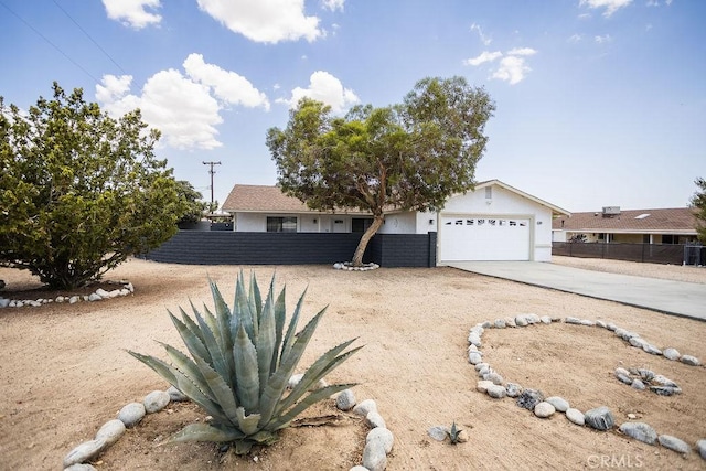 58012 Hidden Gold Dr, Yucca Valley, CA 92284 - photo 1