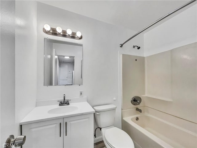 1920 N H St Unit 251, Oxnard, CA 93036 - full bath featuring shower / bathtub combination and vanity