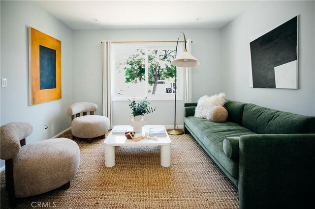 17442 Burma St, Encino, CA 91316 - view of living room