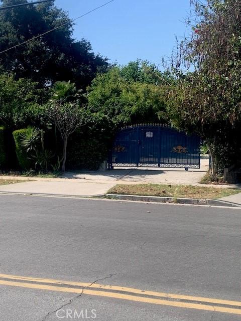 524 E Main St, San Gabriel, CA 91776 - view of gate