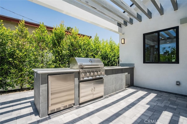 251 S Griffith Park Dr, Burbank, CA 91506 - view of patio / terrace with area for grilling