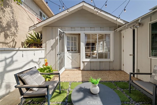 525 Manhattan Beach Blvd, Manhattan Beach, CA 90266 - rear view of property