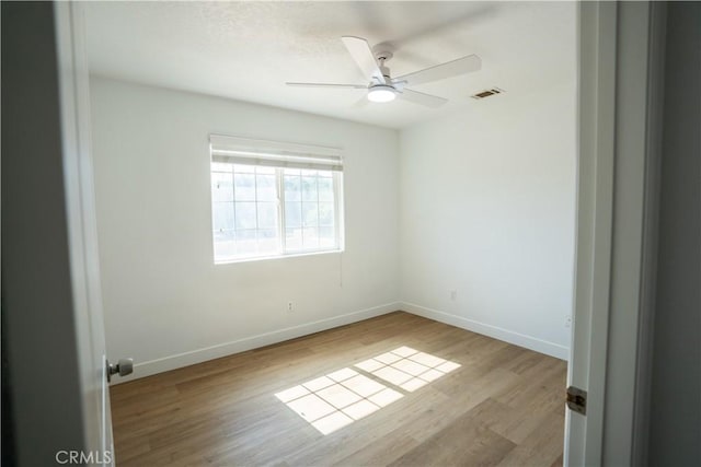 7122 Aster Rd, Oak Hills, CA 92344 - photo 14