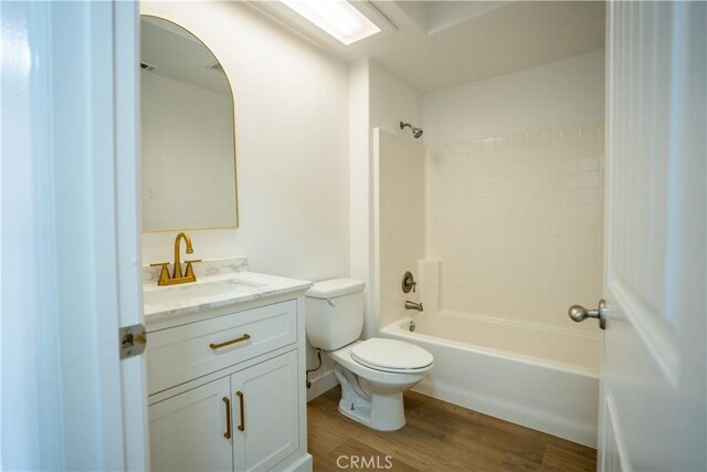 7122 Aster Rd, Oak Hills, CA 92344 - photo 17