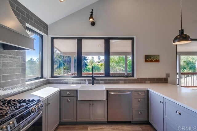 1050 Vista Sierra Dr, El Cajon, CA 92019 - photo 25