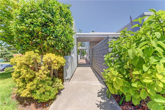 2205 Via Mariposa E Unit A, Laguna Woods, CA 92637 - entrance to property