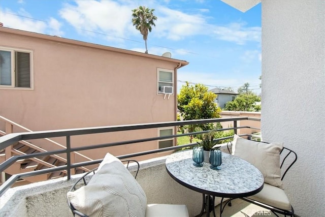 4455 Hazeltine Ave Unit 103, Sherman Oaks, CA 91423 - balcony featuring cooling unit