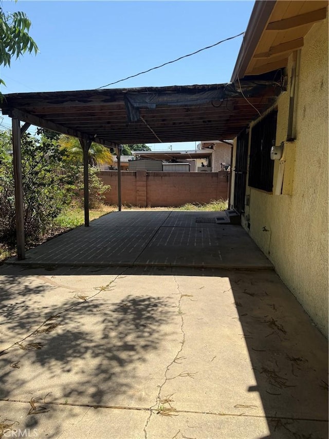 1317 S Baker St, Santa Ana, CA 92707 - view of patio / terrace