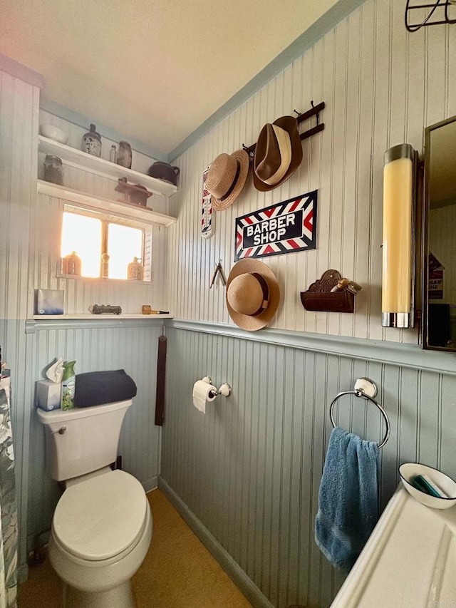 129 Brass Ln, Vista, CA 92083 - bathroom featuring toilet