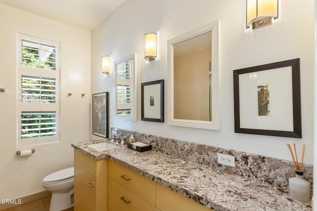 1040 Hillcroft Rd, Glendale, CA 91207 - bathroom featuring vanity and tile patterned floors
