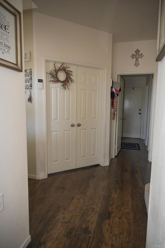 29517 Cara Way, Temecula, CA 92591 - hallway featuring dark wood finished floors and baseboards