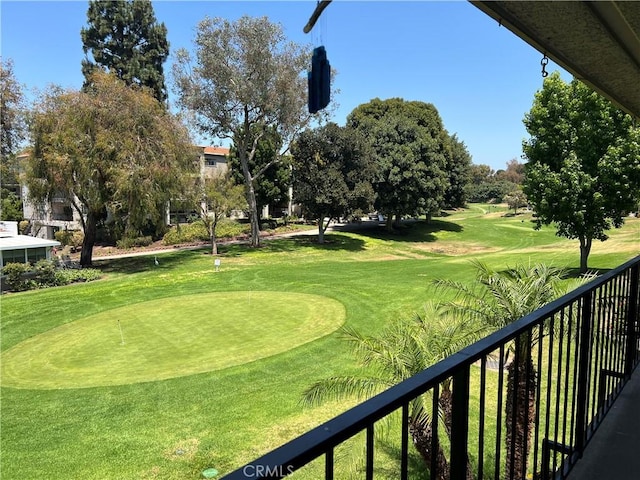 5490 Paseo Del Lago W Unit P, Laguna Woods, CA 92637 - view of community featuring an area to practice putting and golf course view