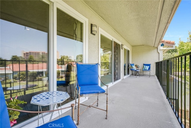 5490 Paseo Del Lago W Unit P, Laguna Woods, CA 92637 - view of balcony