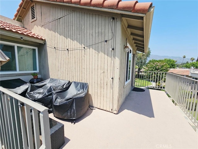 874 Cinnamon Ln Unit 62, Duarte, CA 91010 - view of property exterior with a tile roof