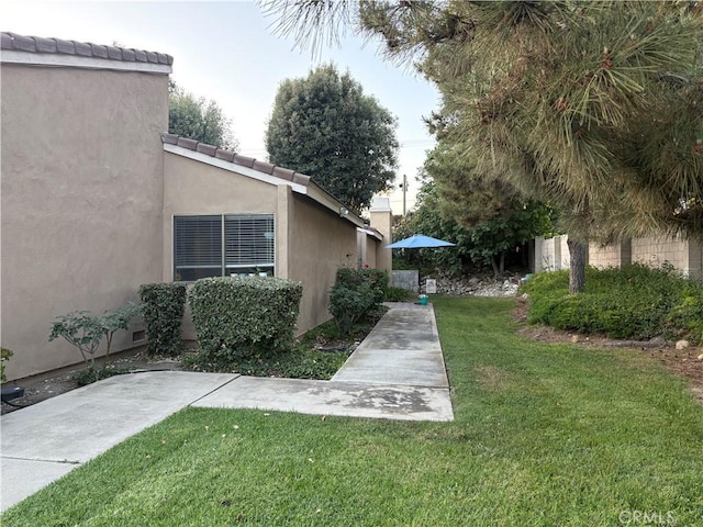 1137 Mountain Gate Rd, Upland, CA 91786 - view of grassy yard