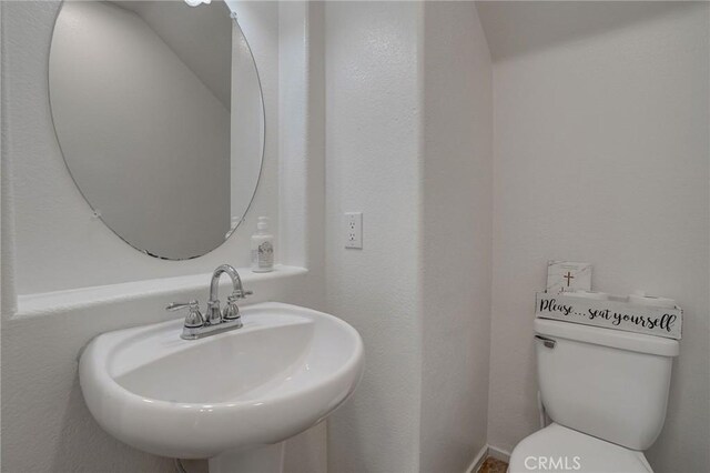 53 Via Palacio, San Clemente, CA 92673 - half bath featuring a sink and toilet