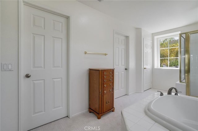 53 Via Palacio, San Clemente, CA 92673 - bathroom with a bath and baseboards