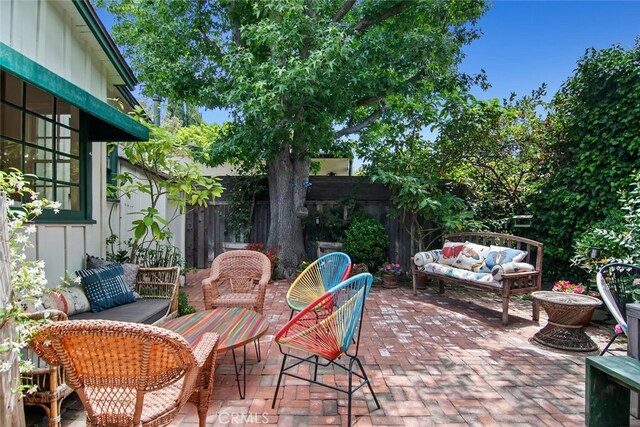 12744 Sarah St, Studio City, CA 91604 - photo 32