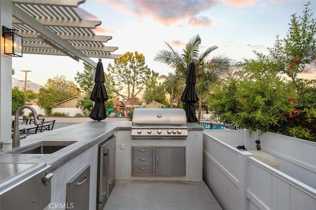 3326 Los Olivos Ln, Glendale, CA 91214 - view of patio / terrace featuring area for grilling and a pergola