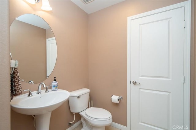 7116 W W Ave L4, Lancaster, CA 93536 - half bathroom with toilet and baseboards