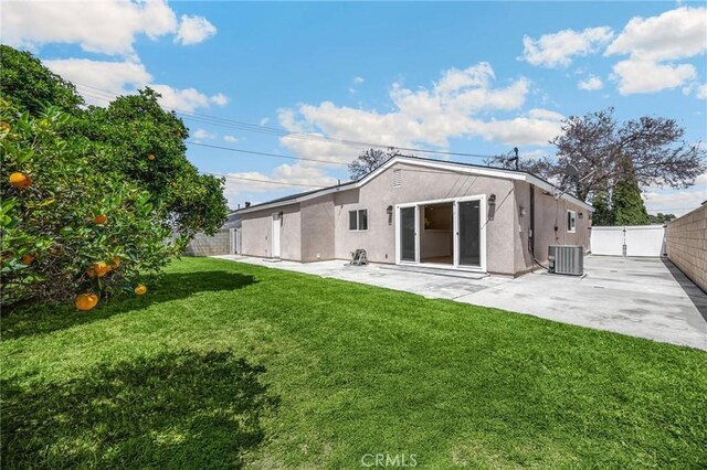 1353 S Latona St, Anaheim, CA 92804 - photo 32