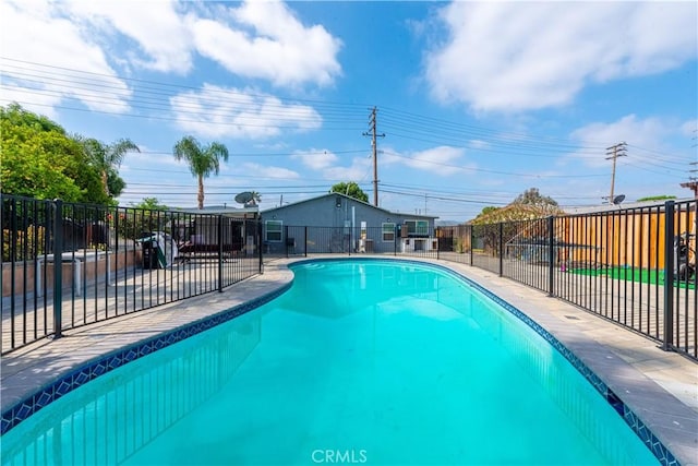 4759 Cochran St, Simi Valley, CA 93063 - view of swimming pool