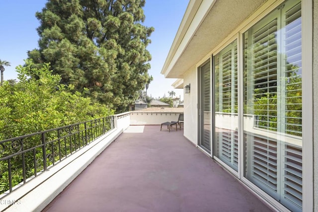 630 S Orange Grove Blvd Unit 5, Pasadena, CA 91105 - view of balcony