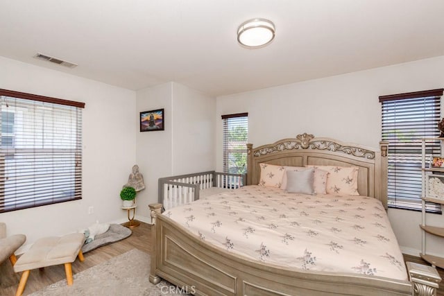 13015 New Hvn, Riverside, CA 92503 - bedroom featuring baseboards and light wood-style flooring