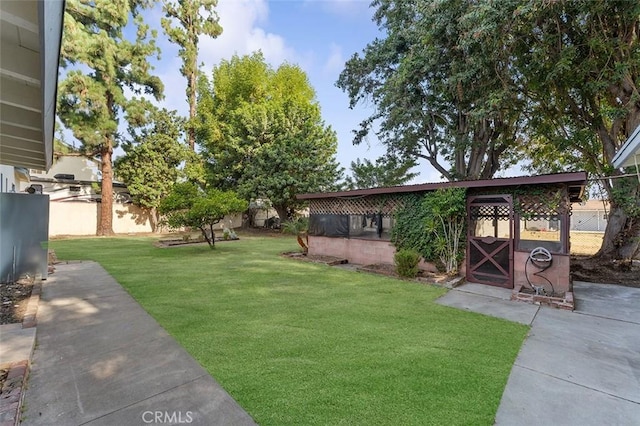11749 Clarkman St, Santa Fe Springs, CA 90670 - view of yard