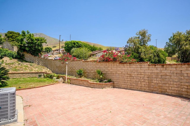 16001 Circle Diamond Rd, Sylmar, CA 91342 - photo 22