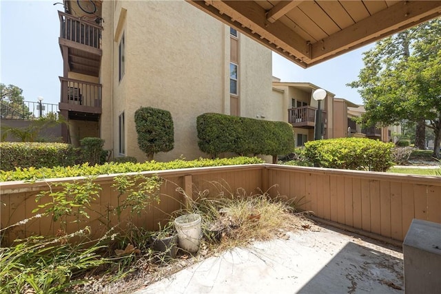 5910 Rancho Mission Rd Unit 27, San Diego, CA 92108 - view of patio