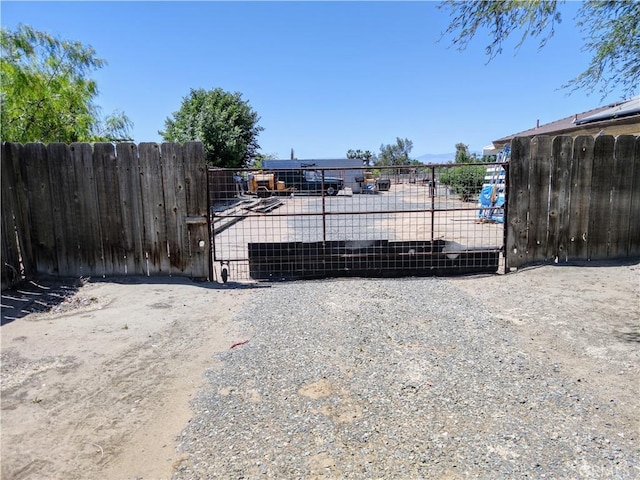 7519 Man O War St, Bakersfield, CA 93307 - view of gate