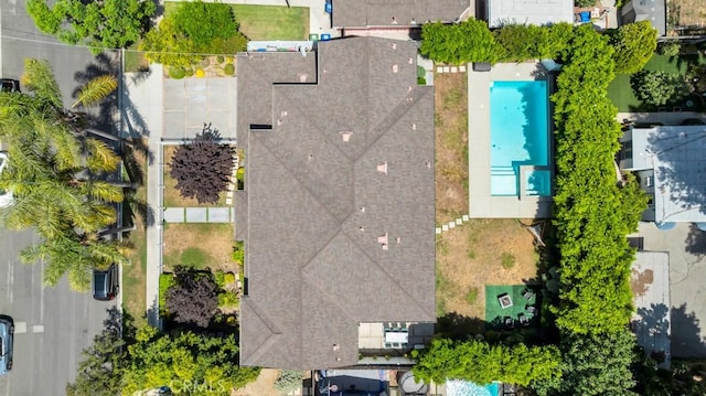 15460 La Maida St, Sherman Oaks, CA 91403 - bird's eye view of a pool