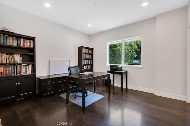 15460 La Maida St, Sherman Oaks, CA 91403 - office with dark wood-style flooring and recessed lighting