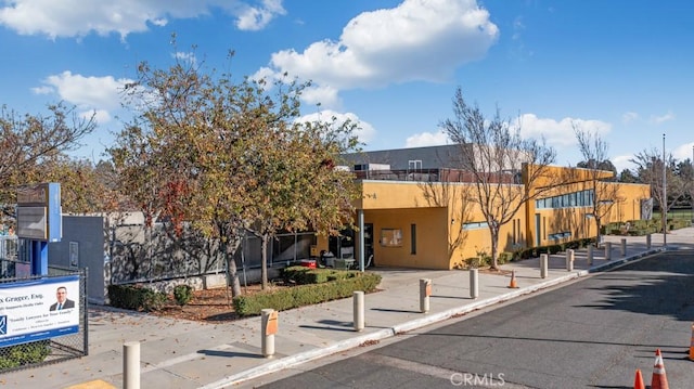 15460 La Maida St, Sherman Oaks, CA 91403 - view of building exterior