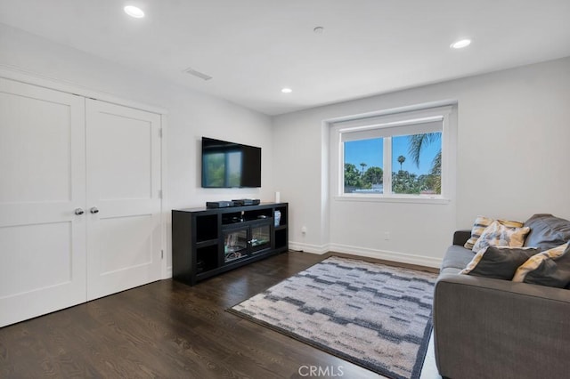 15460 La Maida St, Sherman Oaks, CA 91403 - living room featuring dark wood finished floors and recessed lighting