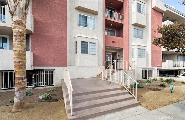 4705 Kester Ave Unit 209, Sherman Oaks, CA 91403 - view of apartment building / complex