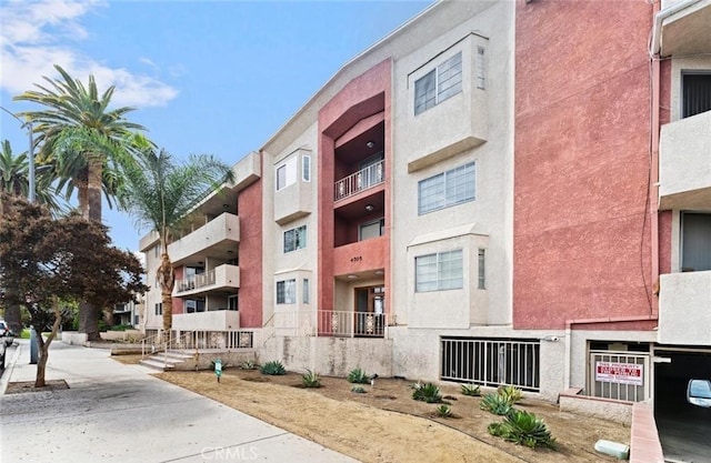 4705 Kester Ave Unit 209, Sherman Oaks, CA 91403 - view of apartment building / complex