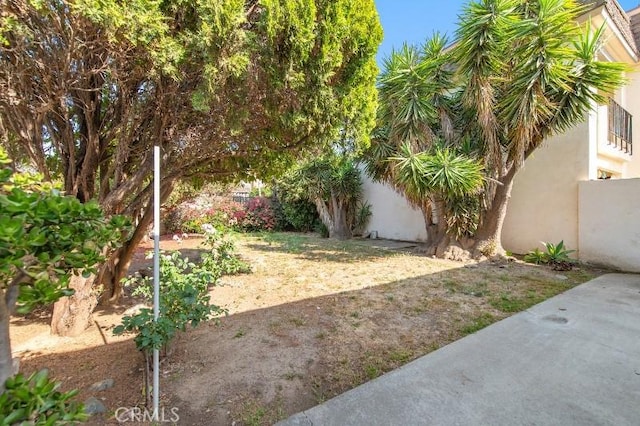 24 Queens Wreath Way, Irvine, CA 92612 - fenced yard with a patio